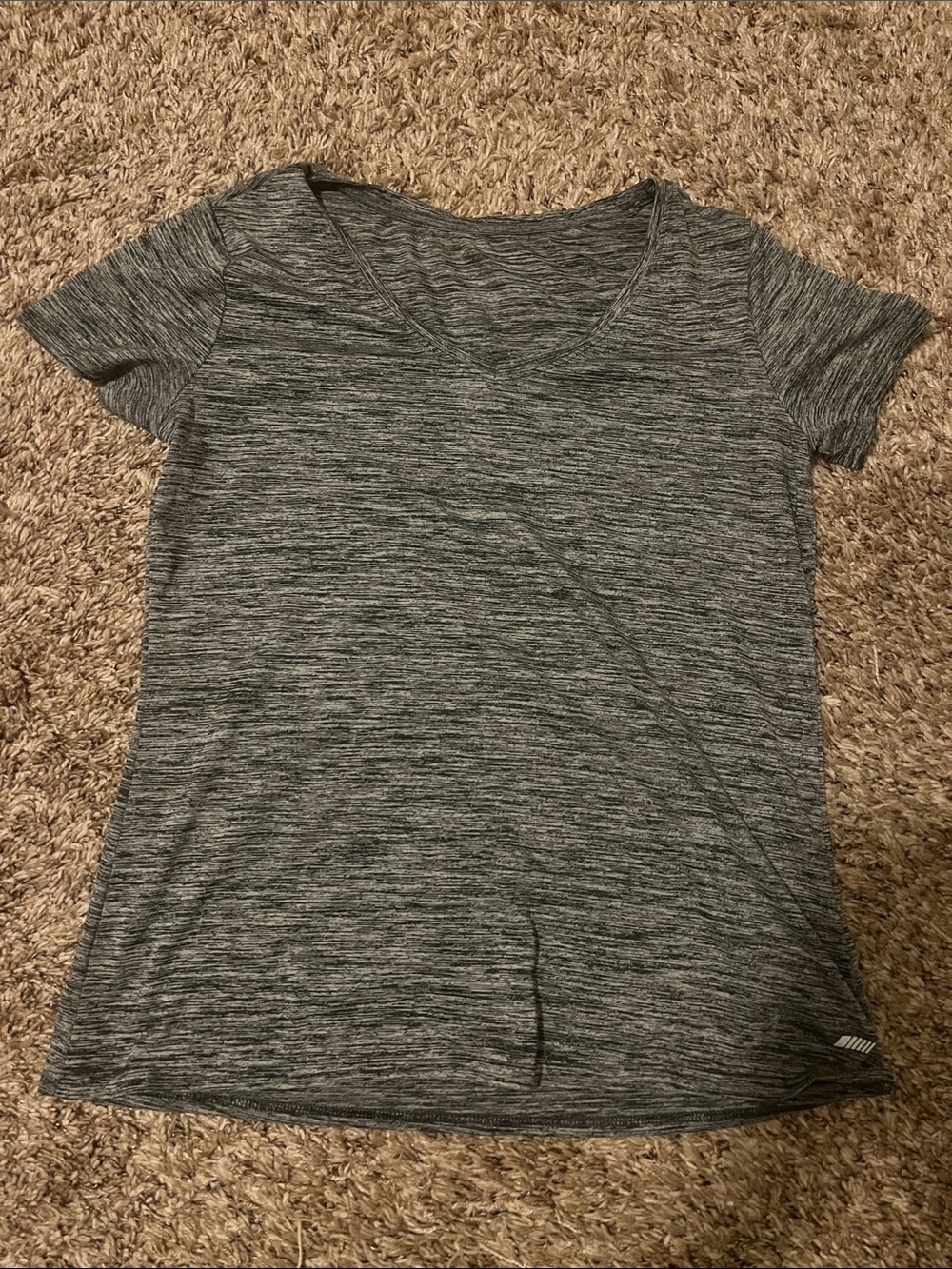 Gray workout shirt women’s M